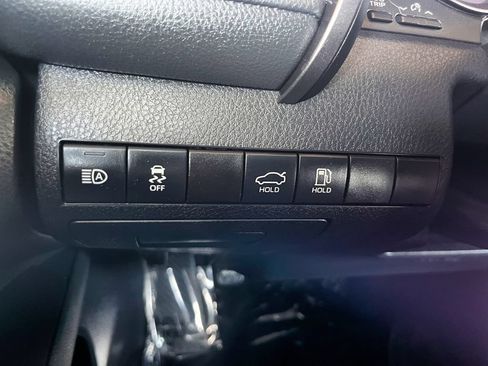Used 2023 Toyota Camry SE FWD image 39