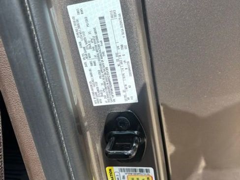 Used 2023 Ford F150 King Ranch w/ Equipment Group 601A High AWD/4WD image 17