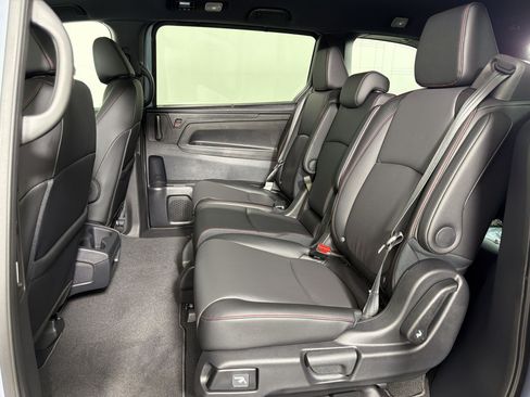 New 2026 Honda Odyssey Sport-L image 21