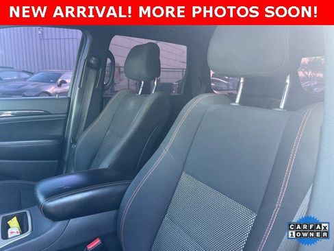 Used 2016 Jeep Grand Cherokee Laredo 75th Anniversary image 7