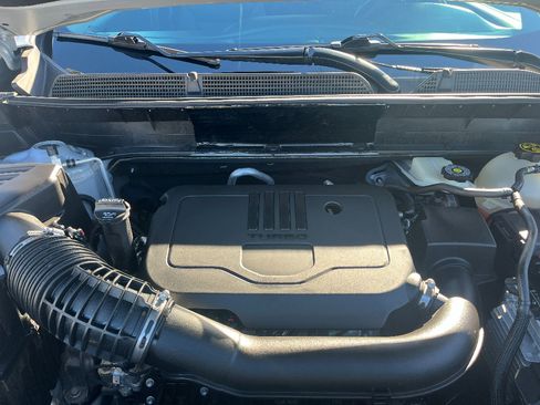 Used 2020 GMC Acadia SLT image 43