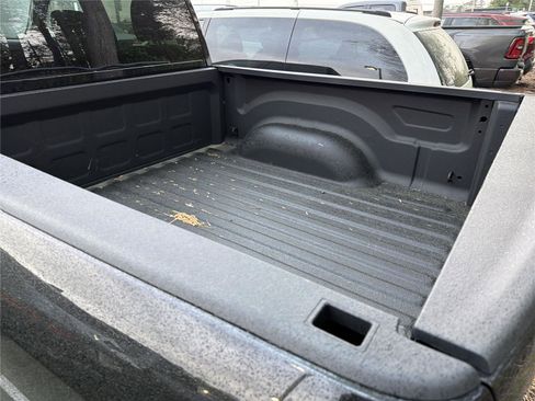 Used 2024 RAM 1500 Tradesman w/ Tradesman SXT Package image 7