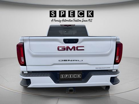 Used 2022 GMC Sierra 3500 Denali AWD/4WD image 4