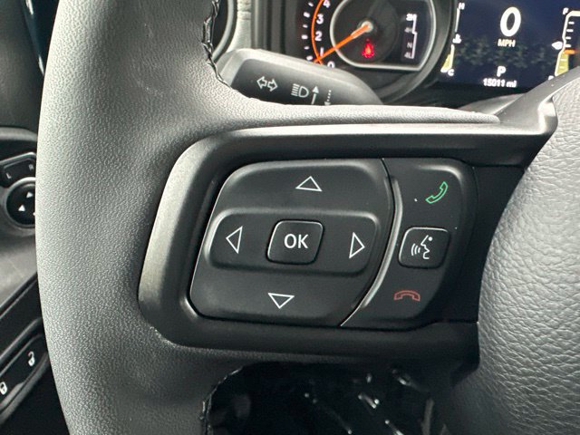 Used 2025 Jeep Wrangler Unlimited Sport AWD/4WD image 23