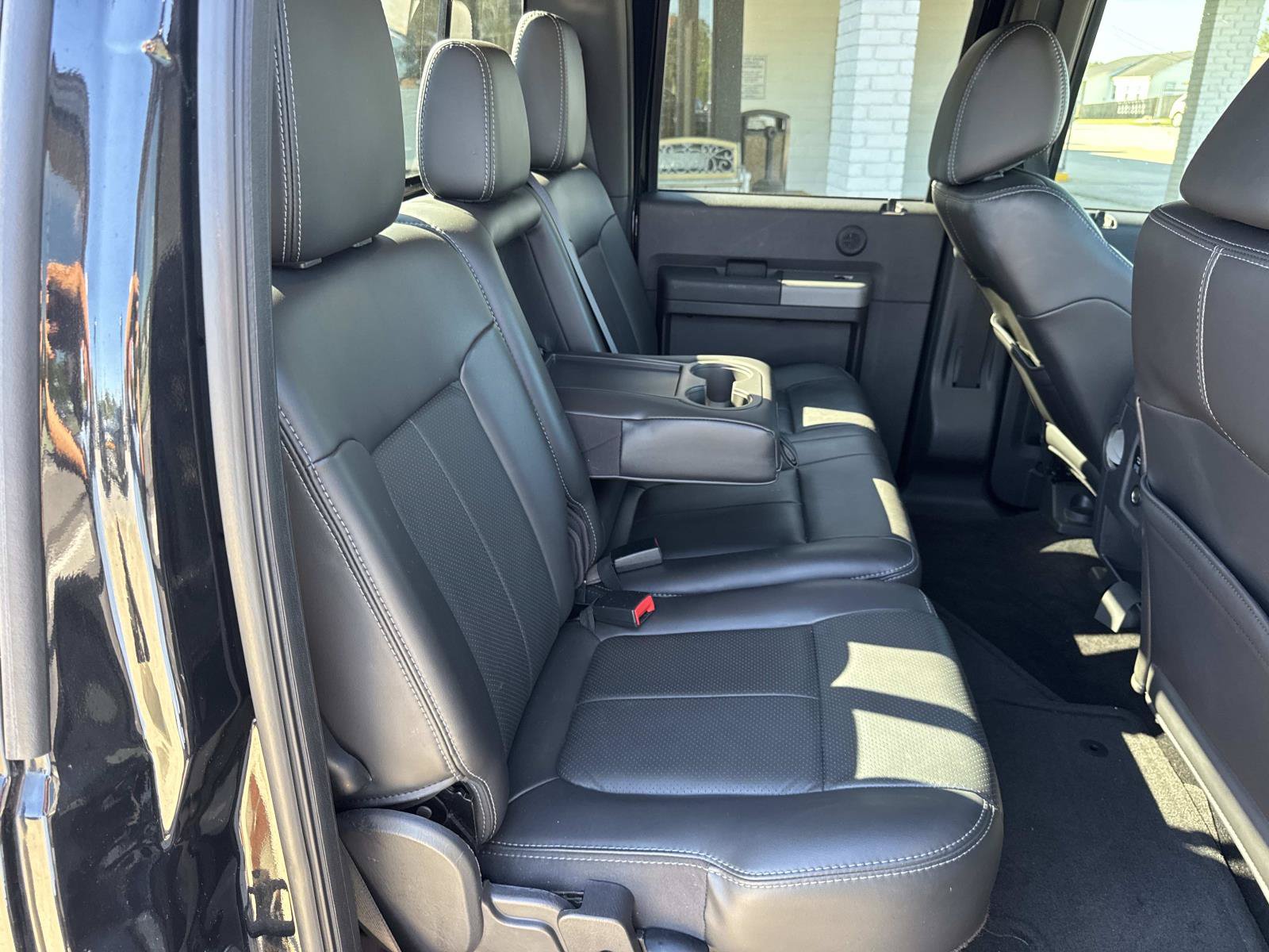 Used 2011 Ford F250 Lariat w/ Lariat Interior Pkg RWD image 9