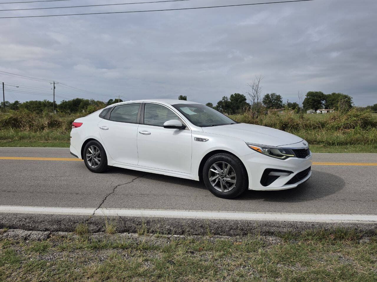 Used 2019 Kia Optima LX FWD image 1