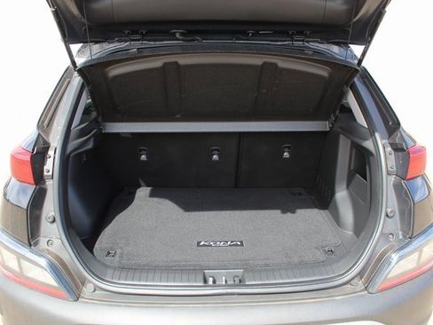 Used 2023 Hyundai Kona SEL image 10