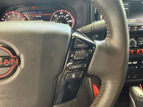 Used 2025 Nissan Frontier Pro-X RWD image 42