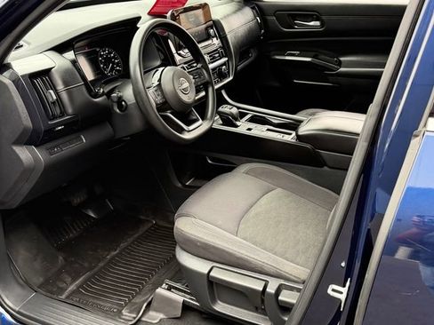 Certified 2022 Nissan Pathfinder S image 11