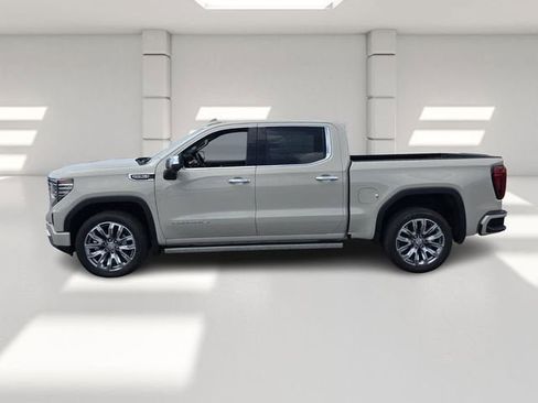 Used 2026 GMC Sierra 1500 Denali w/ Denali Reserve Package AWD/4WD image 2