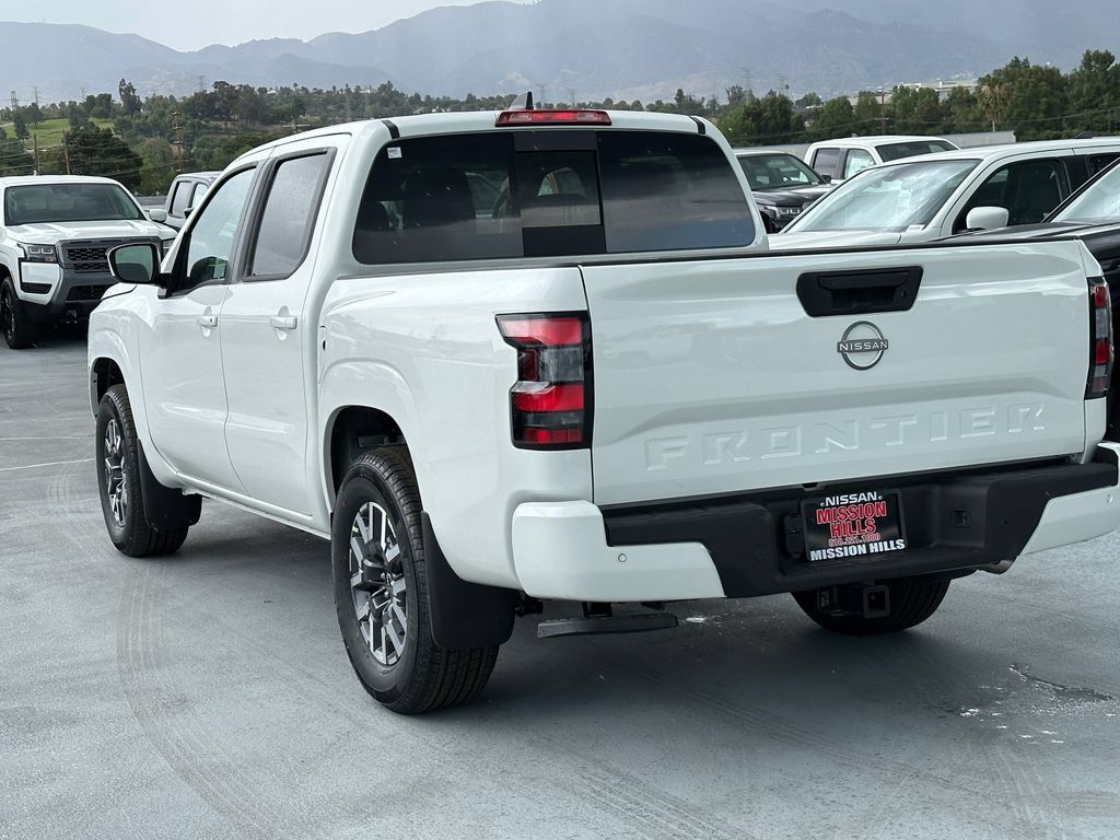 New 2026 Nissan Frontier SV w/ Tow Package RWD image 4