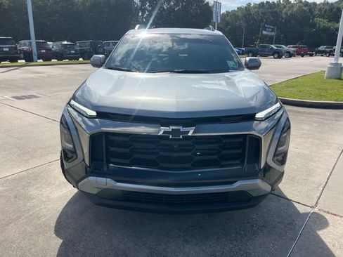 Used 2026 Chevrolet Equinox ACTIV w/ Convenience Package III FWD image 11