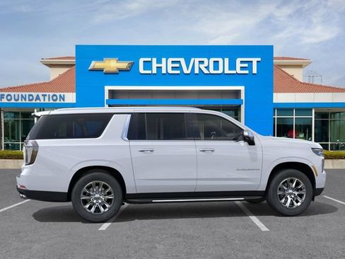 New 2026 Chevrolet Suburban Premier AWD/4WD image 5