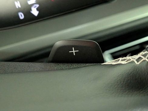 Certified 2025 Chevrolet Traverse LT image 25