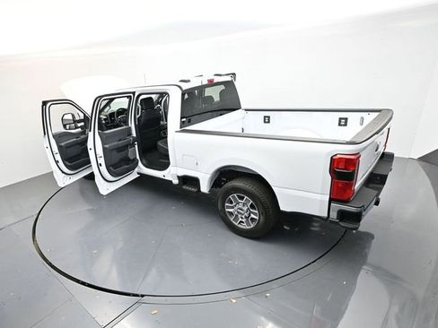 New 2026 Ford F250 Lariat RWD image 38