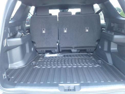 New 2026 Toyota 4Runner SR5 image 3