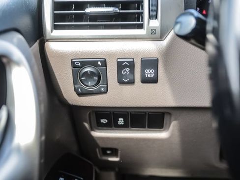 Used 2018 Lexus GX 460 Premium AWD/4WD image 49