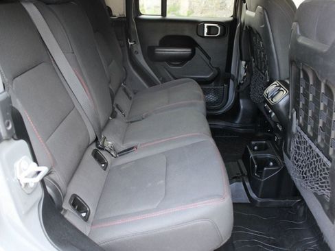 Used 2021 Jeep Gladiator Rubicon AWD/4WD image 28