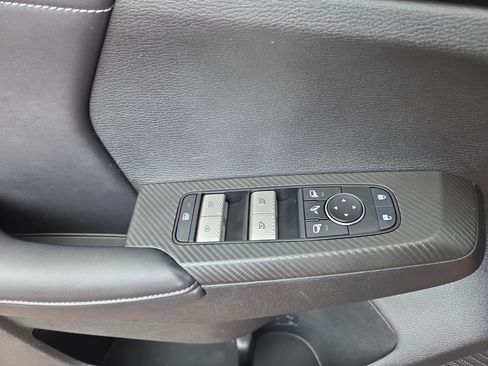Used 2024 Mitsubishi Outlander SE Black Edition AWD/4WD image 28