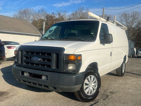 Used 2008 Ford E-250 and Econoline 250 image 1
