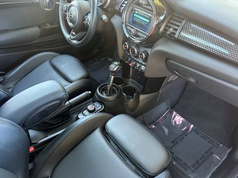 Used 2019 MINI Cooper S FWD image 17