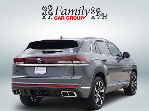 Used 2025 Volkswagen Atlas Cross Sport SEL Premium R-Line AWD/4WD image 4