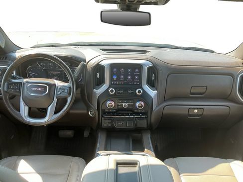 Used 2019 GMC Sierra 1500 SLT w/ SLT Premium Plus Package AWD/4WD image 17