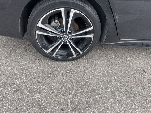 Used 2021 Nissan Sentra SR image 4