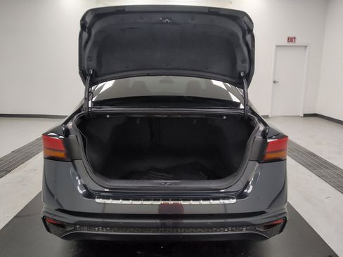 Used 2022 Nissan Altima 2.5 SV FWD image 29