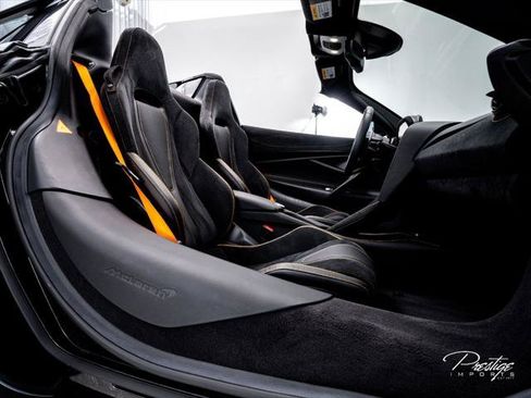 Used 2023 McLaren 720S Spider RWD image 50