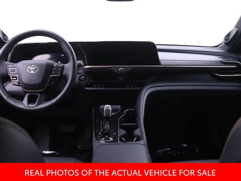 Certified 2026 Toyota Crown Platinum AWD/4WD image 5