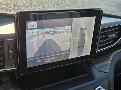 Used 2020 Ford Explorer Limited image 30