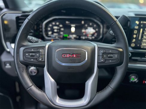 Used 2024 GMC Sierra 1500 Elevation image 15