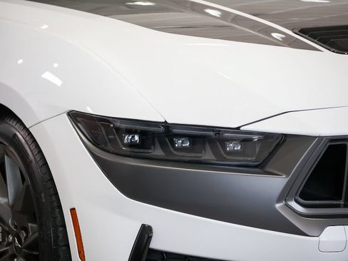 Certified 2025 Ford Mustang Dark Horse RWD image 23