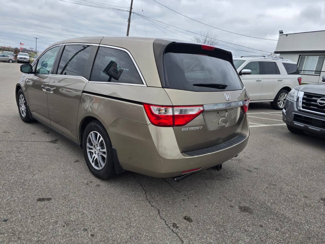 Used 2011 Honda Odyssey EX image 59