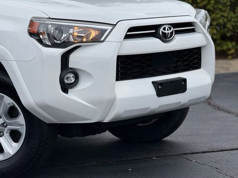 Used 2024 Toyota 4Runner SR5 Premium image 6