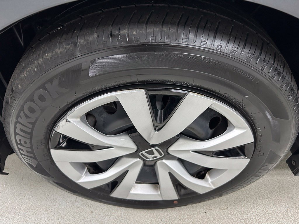 Used 2025 Honda Civic LX image 9