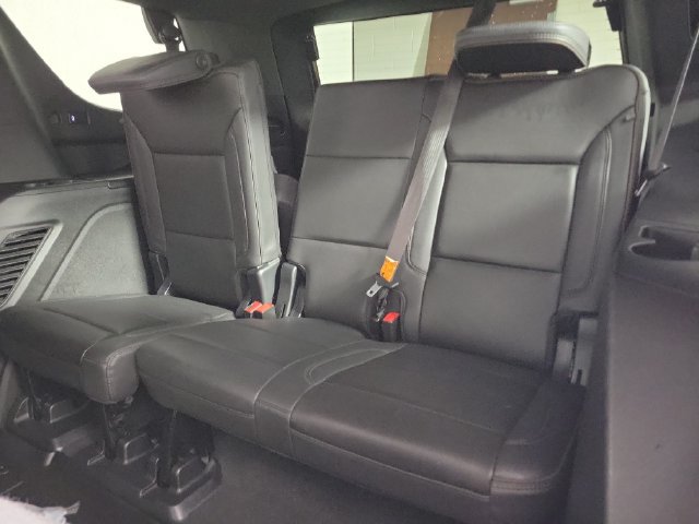 Used 2023 Chevrolet Tahoe High Country RWD image 14