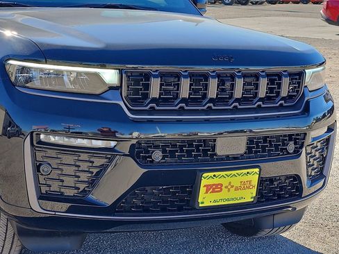 New 2026 Jeep Grand Cherokee L Summit w/ Obsidian Package AWD/4WD image 7