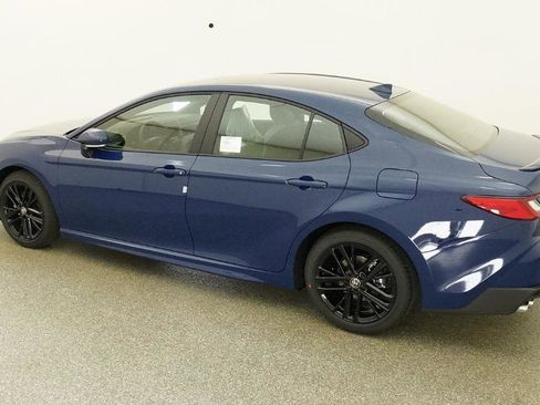 New 2026 Toyota Camry SE FWD image 7