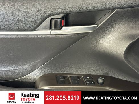 Used 2023 Toyota Camry LE image 12