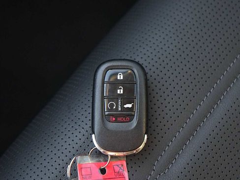 Used 2024 Honda CR-V EX-L image 28