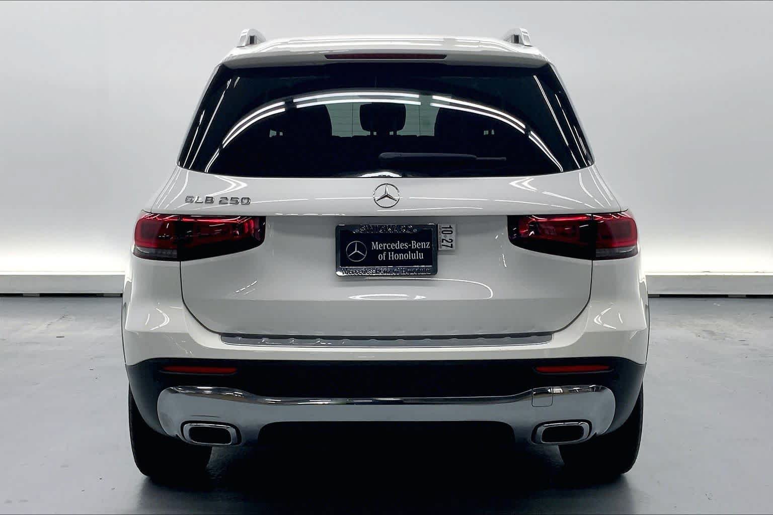 Used 2021 Mercedes-Benz GLB 250 image 3
