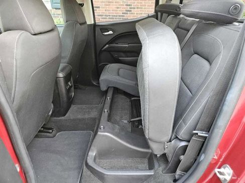 Used 2018 Chevrolet Colorado LT w/ LT Convenience Package image 22