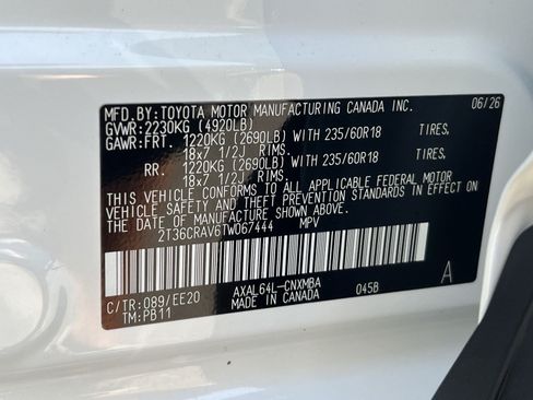 Used 2026 Toyota RAV4 XLE Premium AWD/4WD image 30