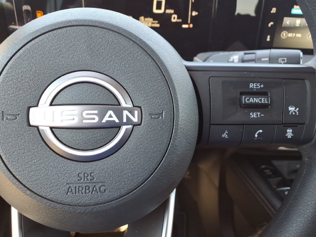 Used 2025 Nissan Kicks SV w/ Illumination Package AWD/4WD image 20