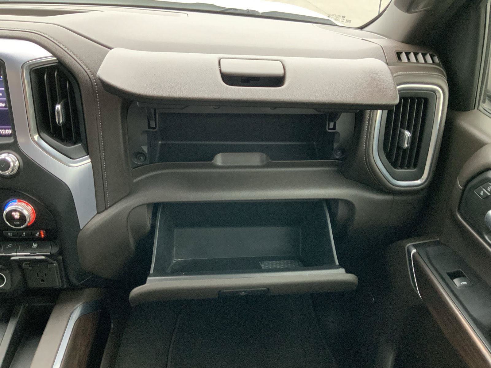 Used 2019 GMC Sierra 1500 SLT w/ SLT Premium Plus Package AWD/4WD image 70
