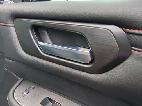 New 2025 Nissan Armada PRO-4X image 40