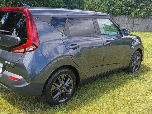 Used 2020 Kia Soul EX FWD image 7