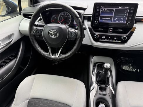 Used 2021 Toyota Corolla SE FWD image 24
